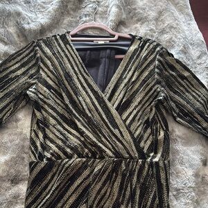 Black and Gold Sequin Midi Dress with V-neck and Dolman Sleeves for Cocktail